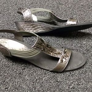 New York Transit pewter women's 6 1/2 shoes